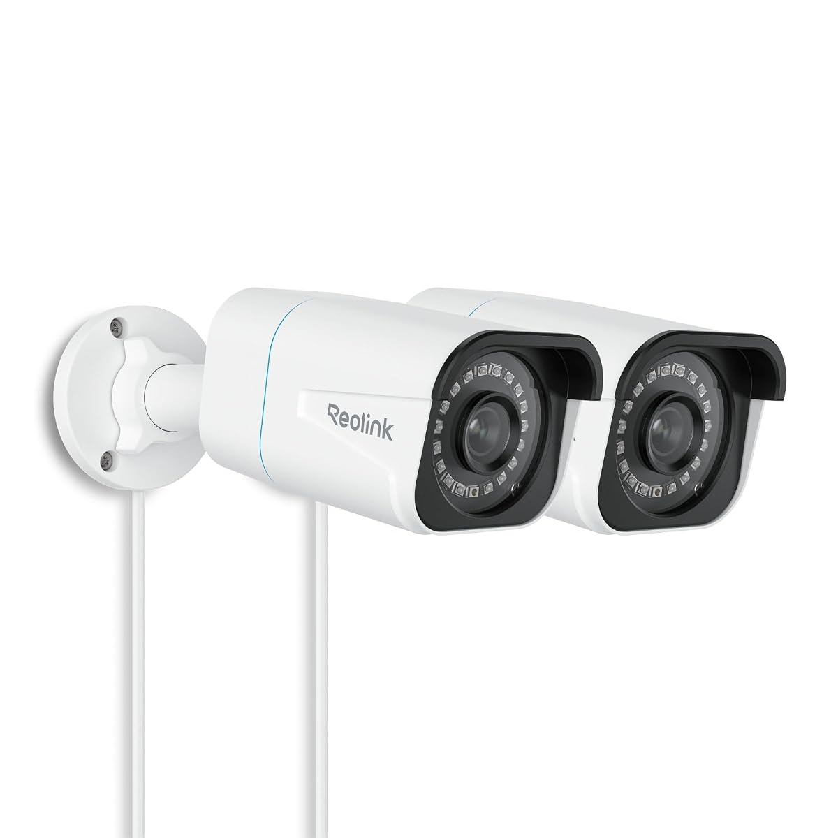 Deux caméras de surveillance extérieures PoE Reolink RLC-810A blanches présentées devant une façade